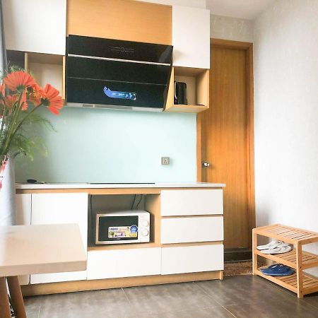 Full House Retreat - The Water Front Aparthotel Хошимин Екстериор снимка