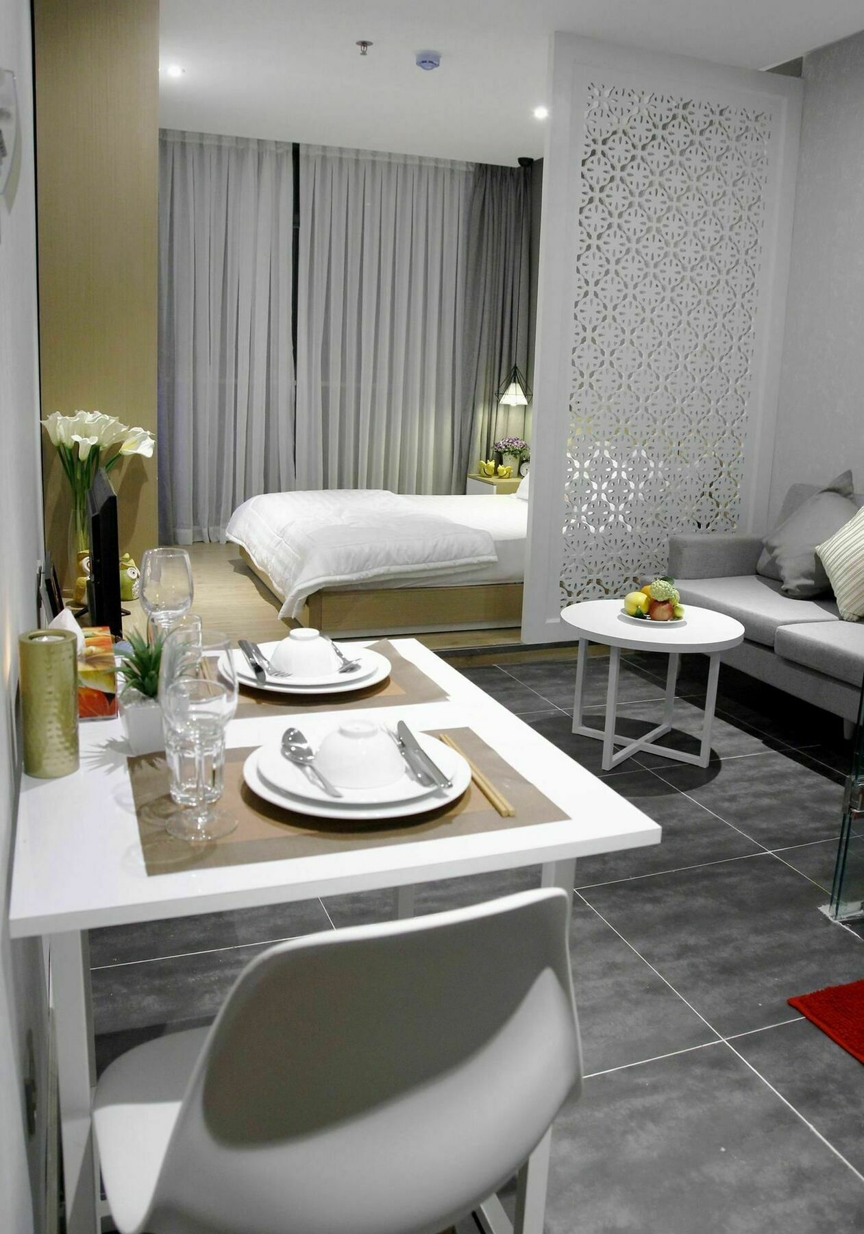 Full House Retreat - The Water Front Aparthotel Хошимин Екстериор снимка